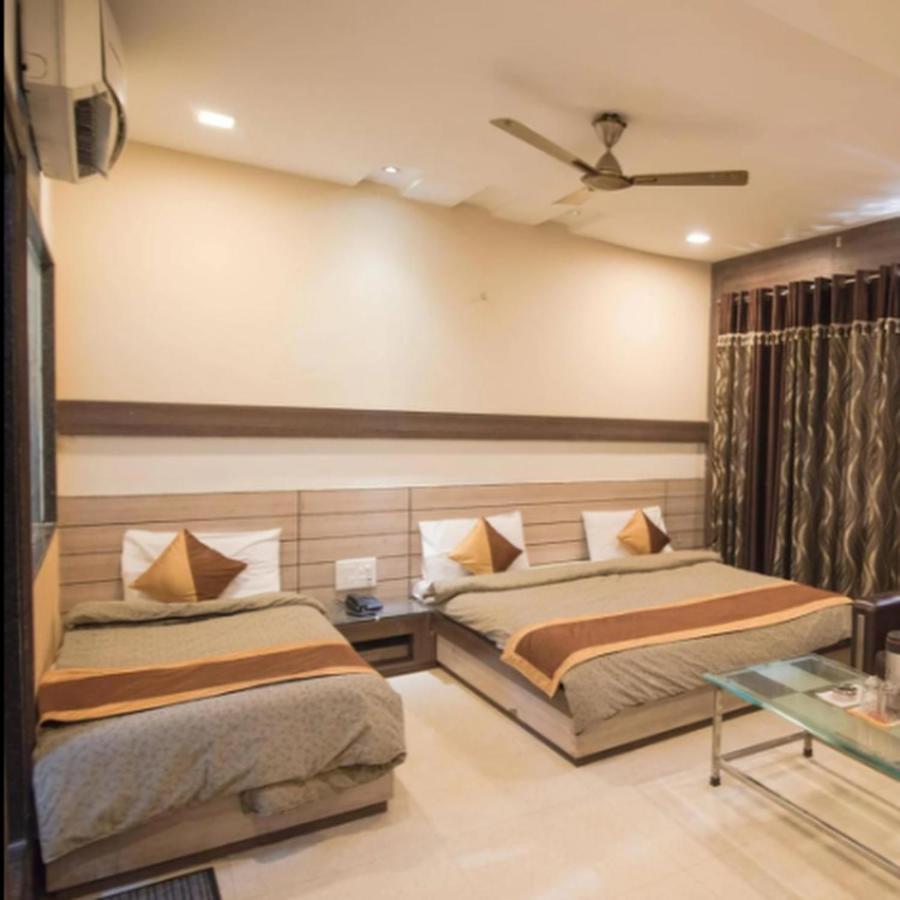 Brij Palace Hotel Bhopal Exterior photo